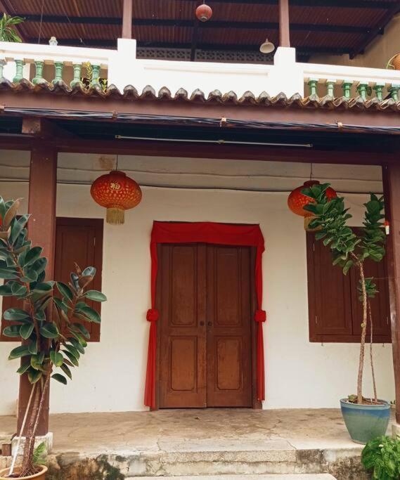 Вілла Joti'S Oasis Chinatown Malacca Екстер'єр фото